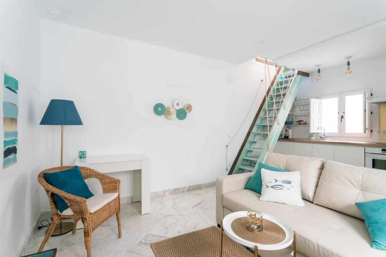 Appartamento Fantástico ático en el casco antiguo junta a la playa Cadice Esterno foto